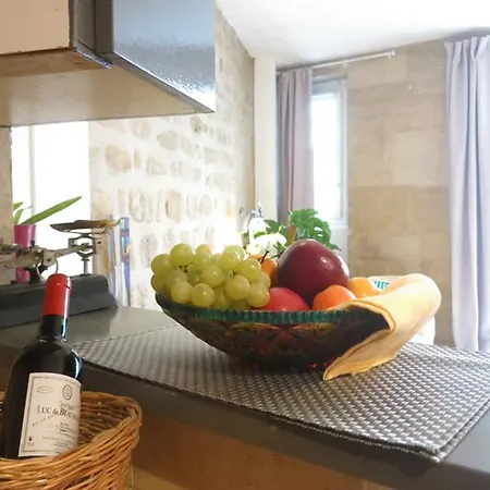 Charming Loft Spirit In Montmartre *