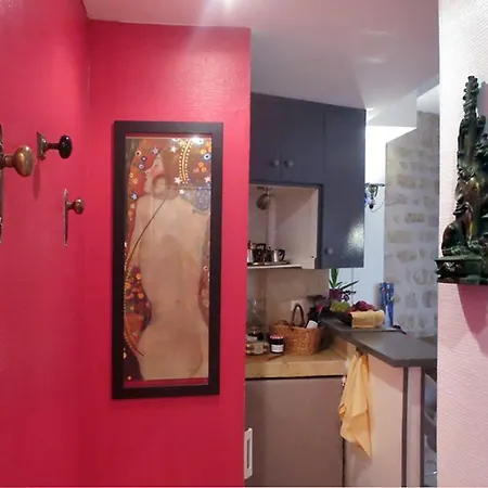 Apartment Charming Loft Spirit In Montmartre Paris